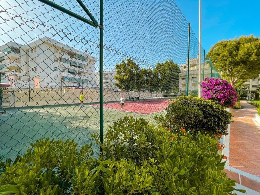 Seafront Apartment With Direct Access To The Beach Torremolinos Esterno foto
